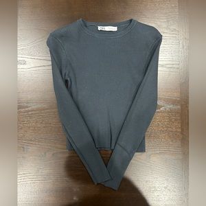 ZARA Gray Sweater Size M